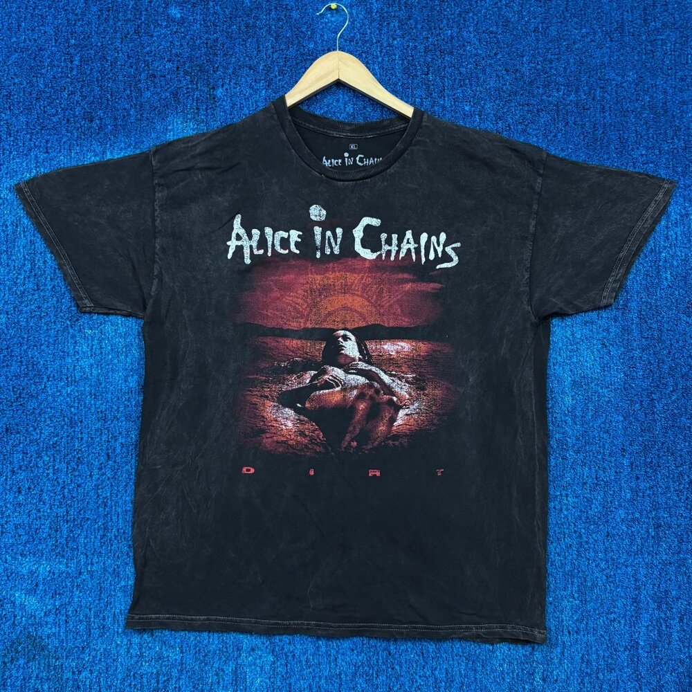 Alice In Chains Dirt Seattle WA Est 1987 Grunge Band Tee XL